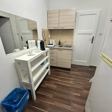 In Location On Center דירה *
